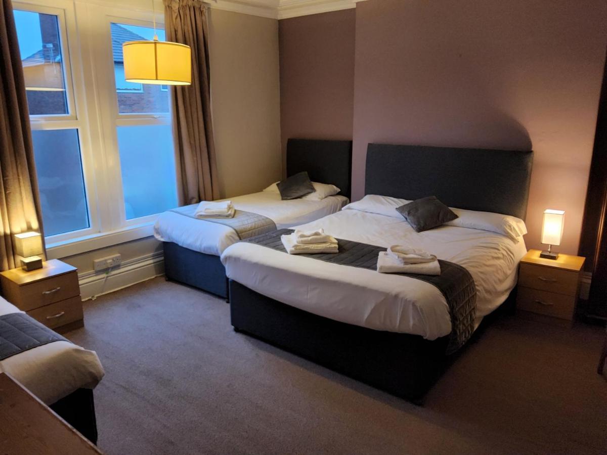 The Avenue Hotel Грентем Екстер'єр фото