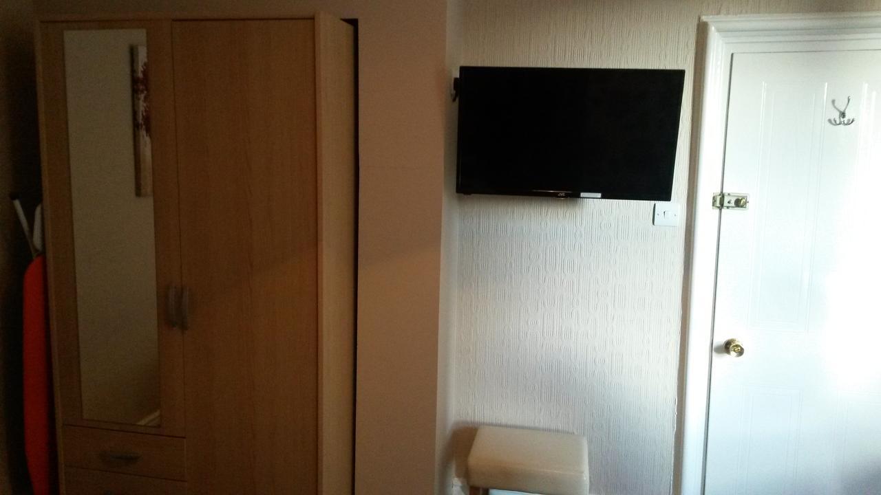 The Avenue Hotel Грентем Екстер'єр фото